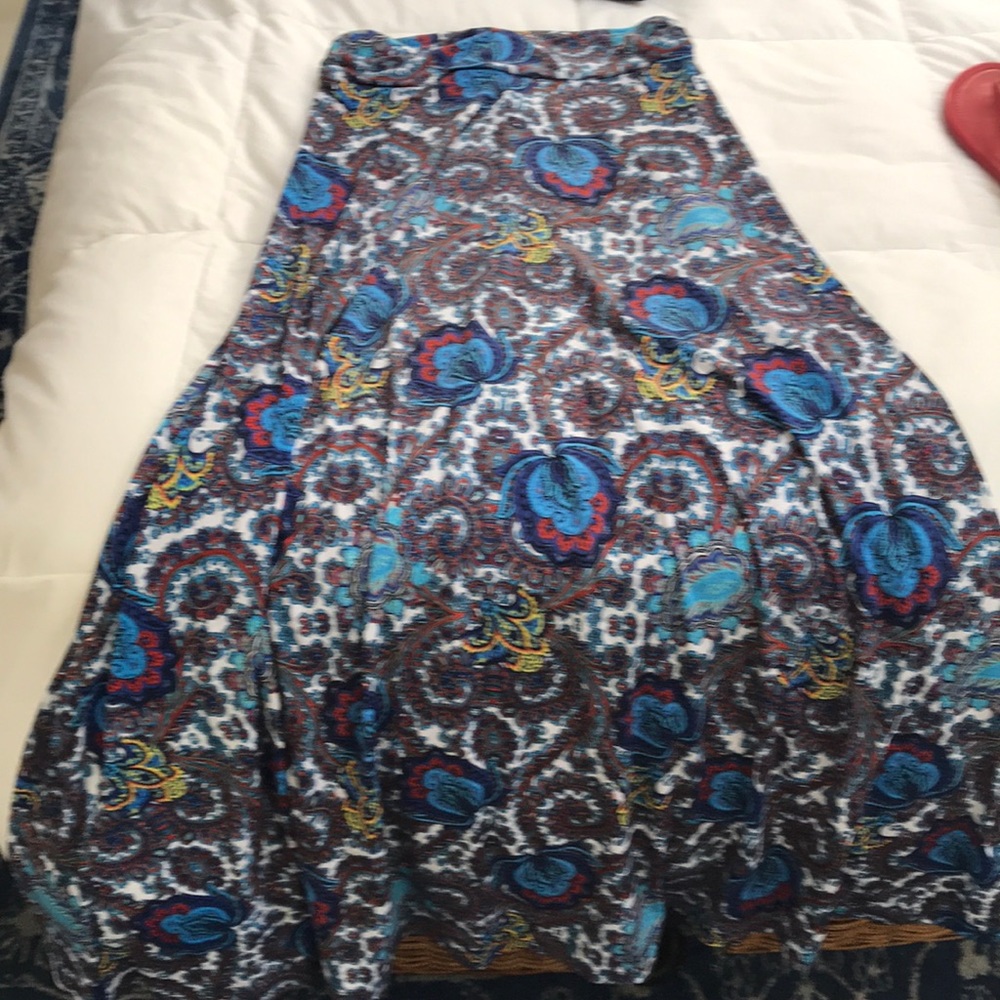 Multicolored designed maxi skirt